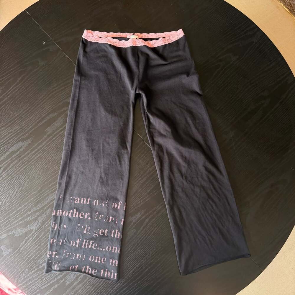 PJ Salvage Lounge Pants Size M Black Pink Lace Text Print Y2K Gauchos